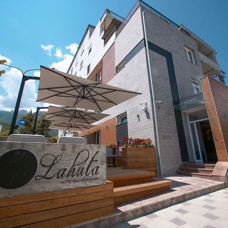 Hotel Lahuta Bajram Curri Экстерьер фото