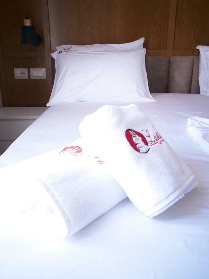 Hotel Lahuta Bajram Curri Экстерьер фото