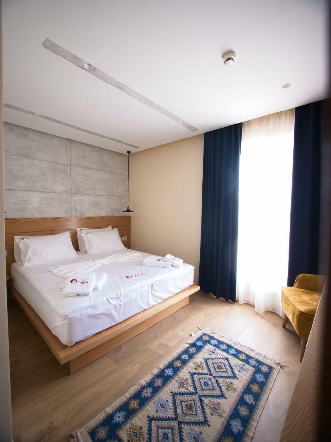 Hotel Lahuta Bajram Curri Экстерьер фото